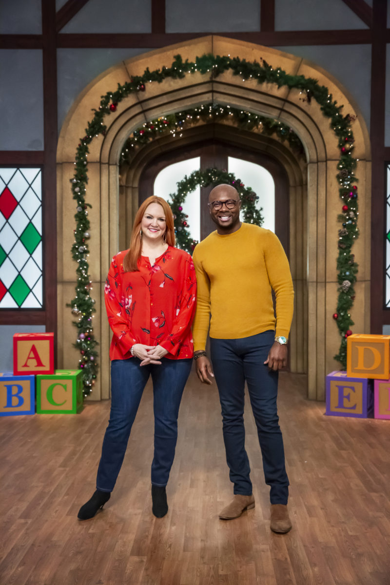 Photo of Food Network and Discovery+ Celebrate the Season with Jam-Packed Slate of Brand-New Holiday Programming