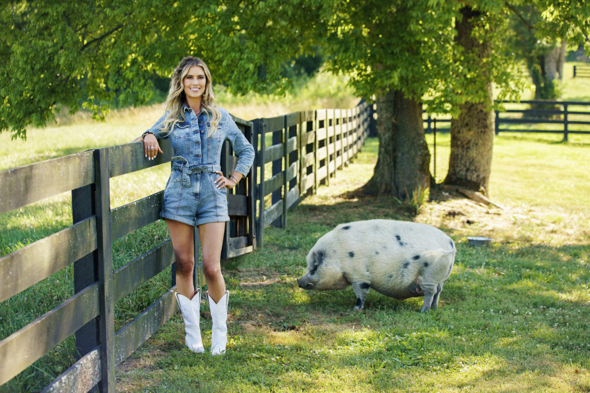 Photo of Tennessee Adventures Await Christina Hall In New HGTV Series ‘Christina in the Country’ Premiering Thursday, Jan. 12, at 8 p.m. ET/PT
