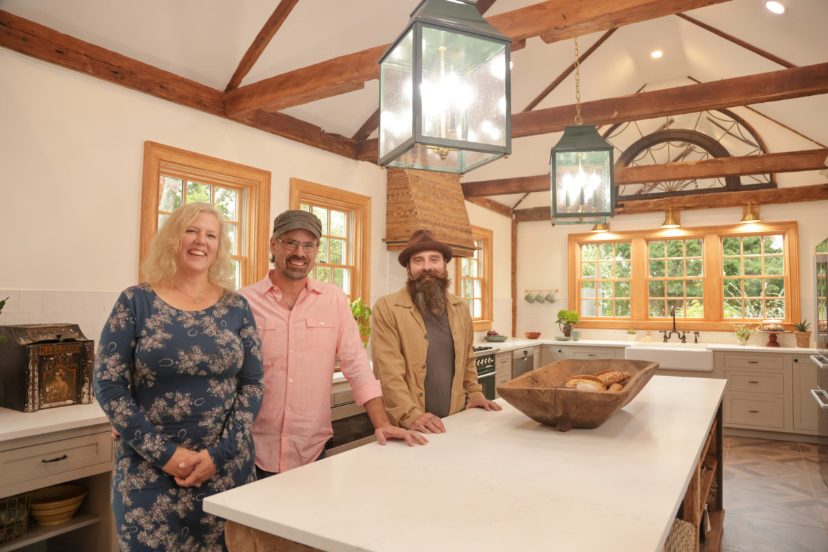 Photo of Centuries-Old Homes Restored for Modern Families in New Season of ‘Houses With History’ Premiering on HGTV Tuesday, March 7, at 10 P.M. ET/PT