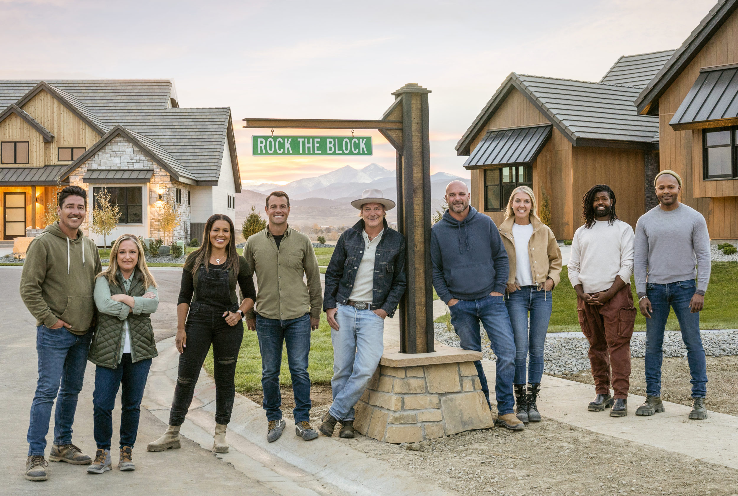 Powerhouse Home Renovation Stars Battle It Out in Biggest Season Yet of HGTV  Competition Series 'Rock The Block