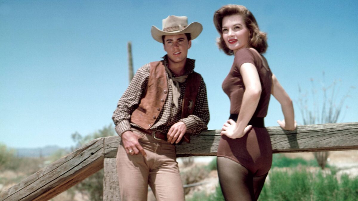 Photo of <strong>TCM Classic Film Festival to Open With Angie Dickinson at Premiere Restoration of Rio Bravo</strong>