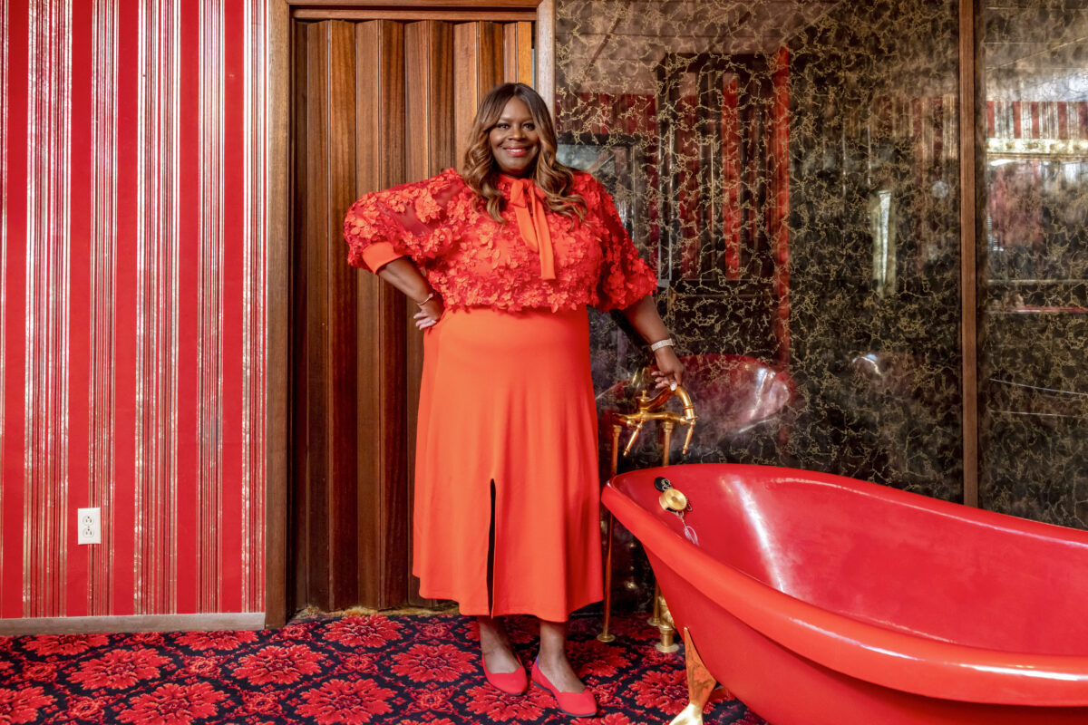Photo of HGTV Orders Two New Seasons of ‘Ugliest House in America’ Starring Actress and Comedian Retta and Designer Alison Victoria