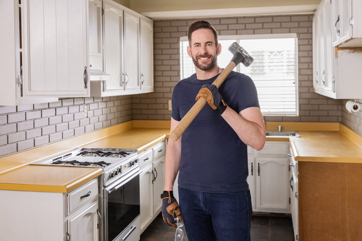 Photo of ‘Flipping 101 With Tarek El Moussa’ Returns to HGTV Thursday, May 4, at 8 P.M. ET/PT