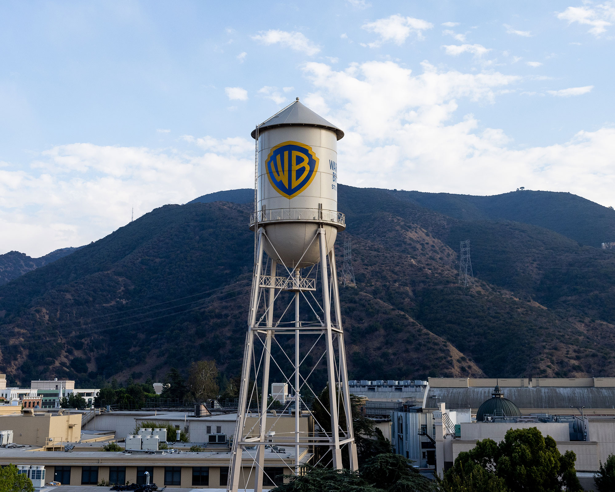 Photo of the WBD water tower on the lot in Burbank, California